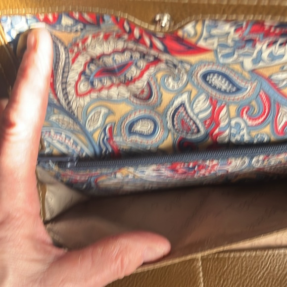 Tignanello Womens Accordion Wallet Purse Genuine Leather Snap Button Closure - Picture 6 of 7